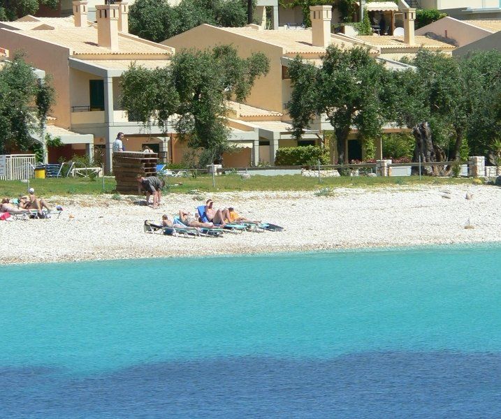 La Riviera Barbati Seaside Luxurious Apartments - Corfu Mparmpati Exterior foto
